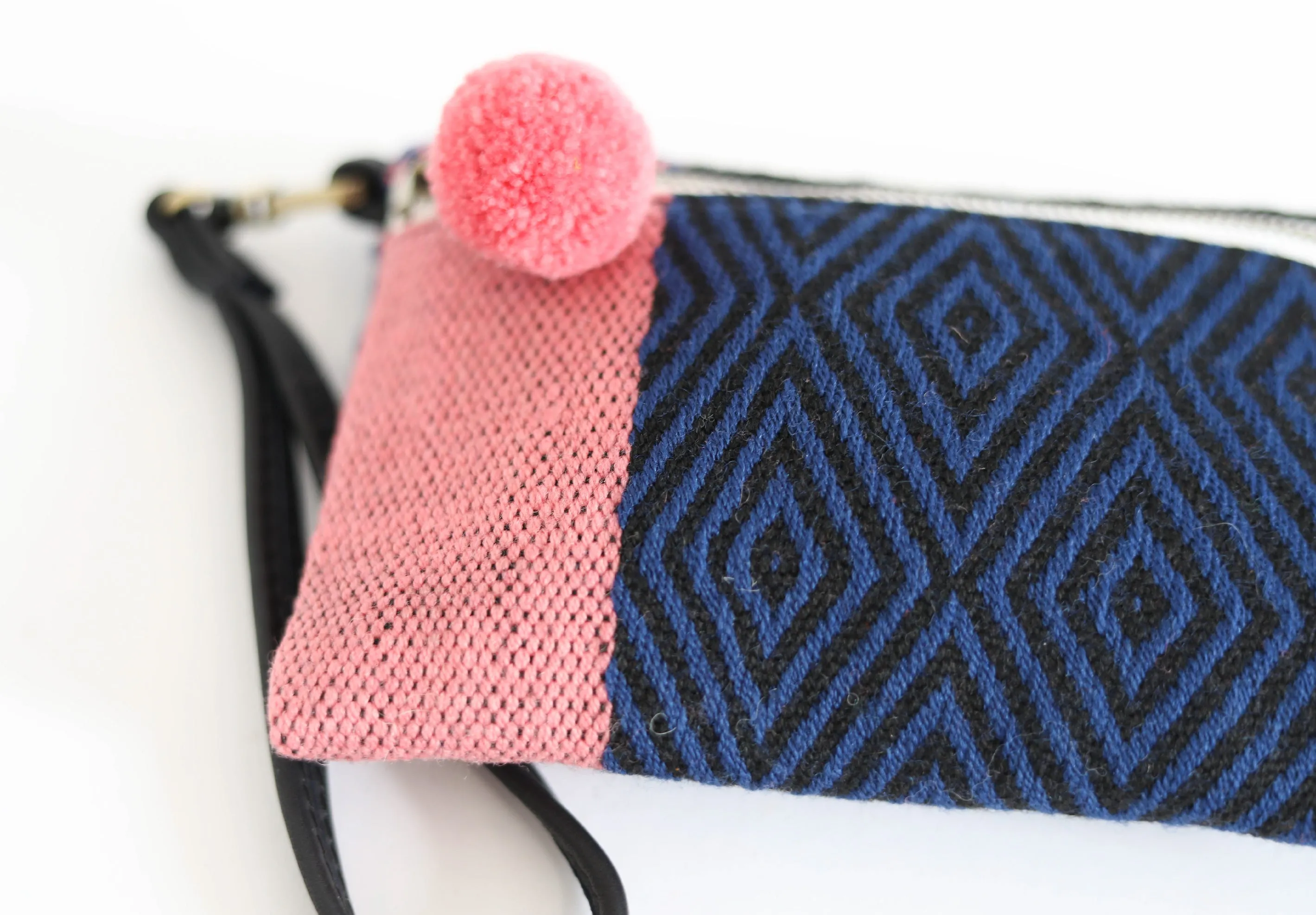 Awamaki Wristlet