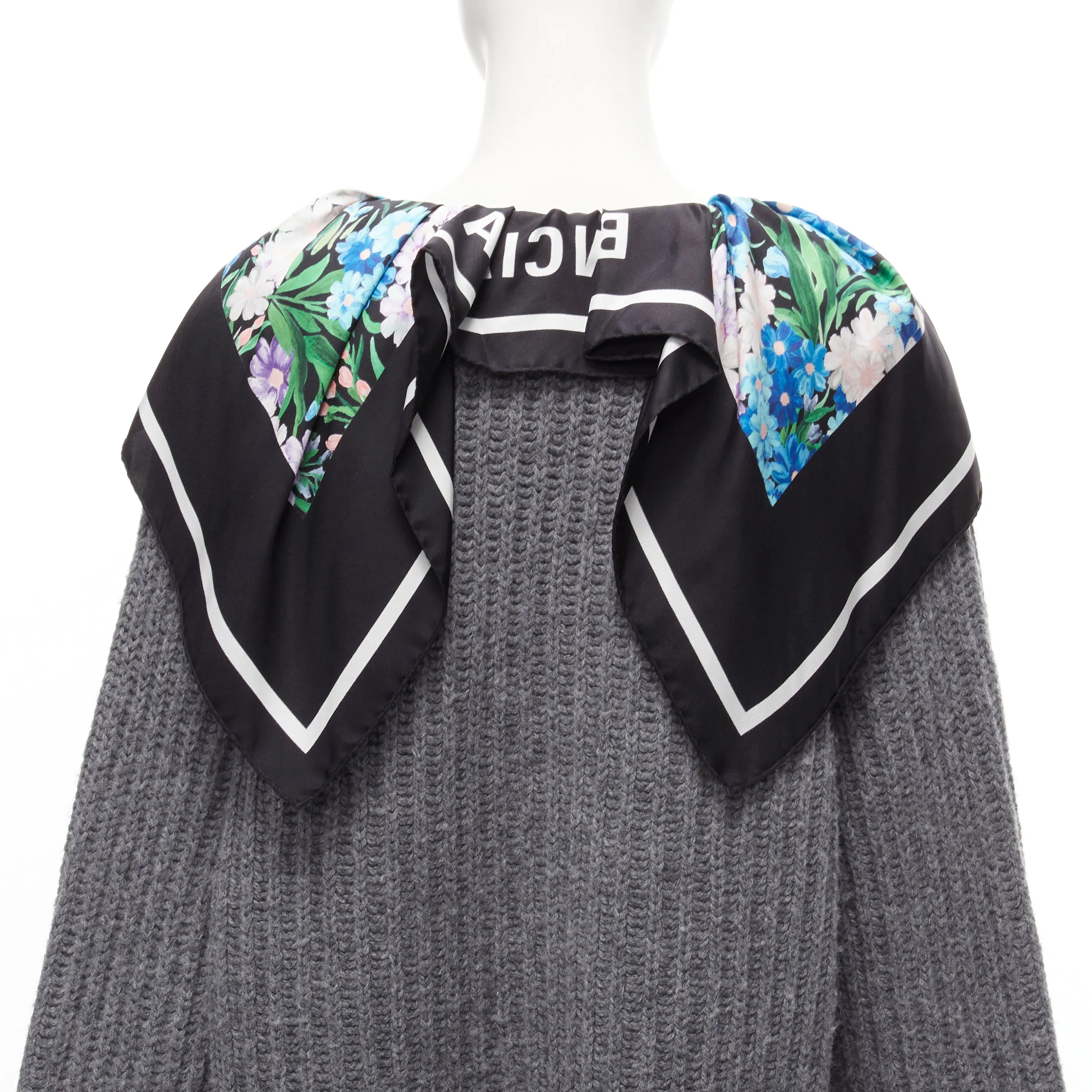 BALENCIAGA 2018 Demna grey wool silk scarf collar detached hem sweater FR34 XS