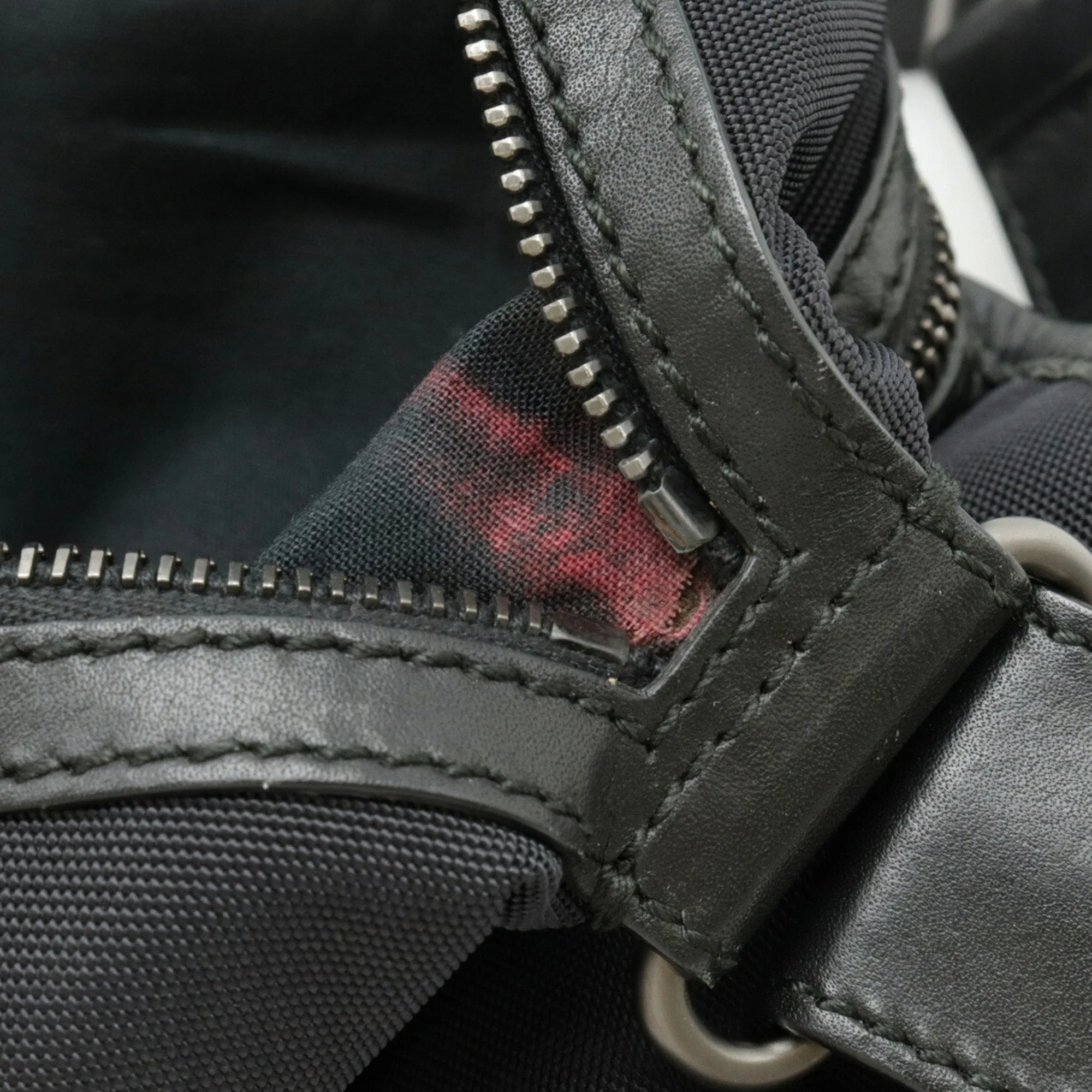 BALENCIAGA Neo Lift Shoulder Bag