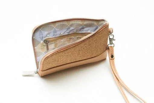Cameron Wristlet - Praline and Cork