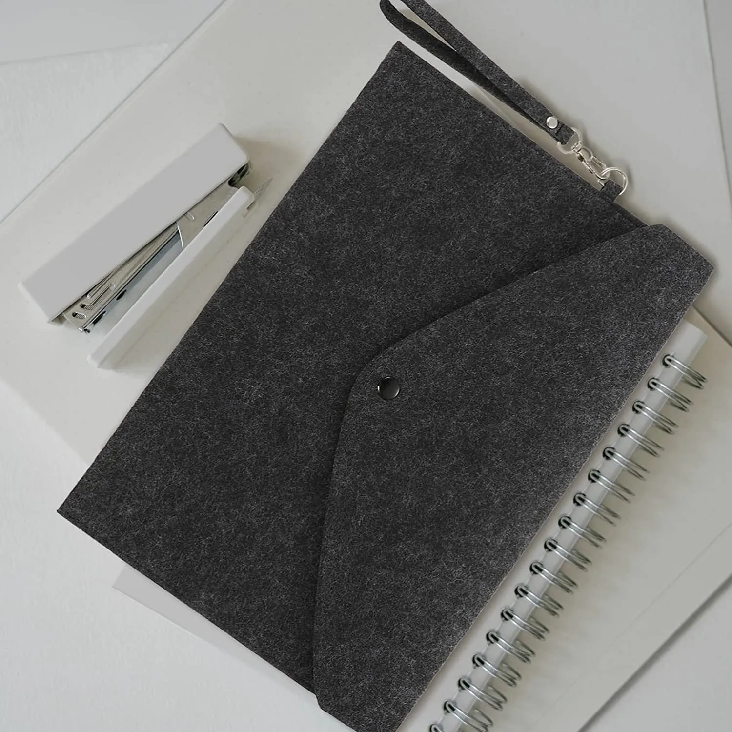 Elevate Your Organization: Felt Document Holders for a Sleek Workspace
