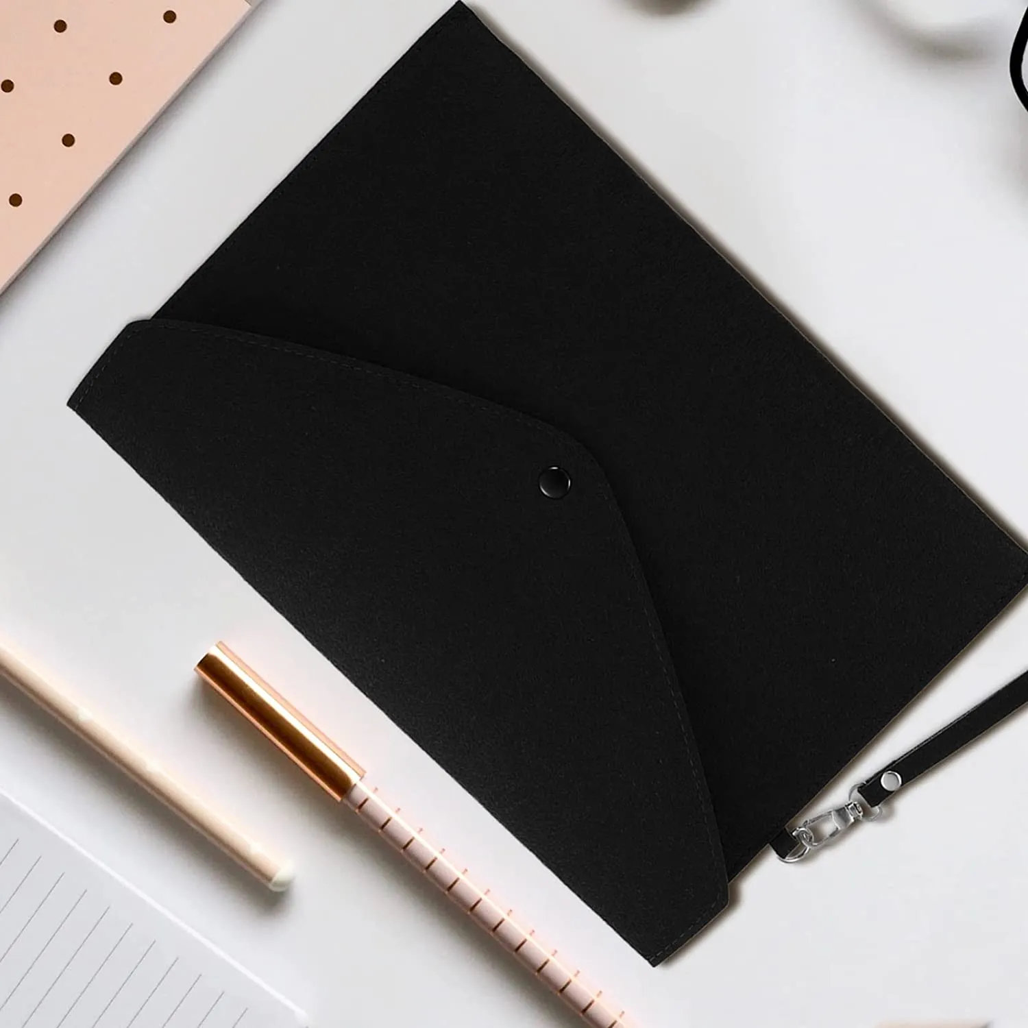Elevate Your Organization: Felt Document Holders for a Sleek Workspace