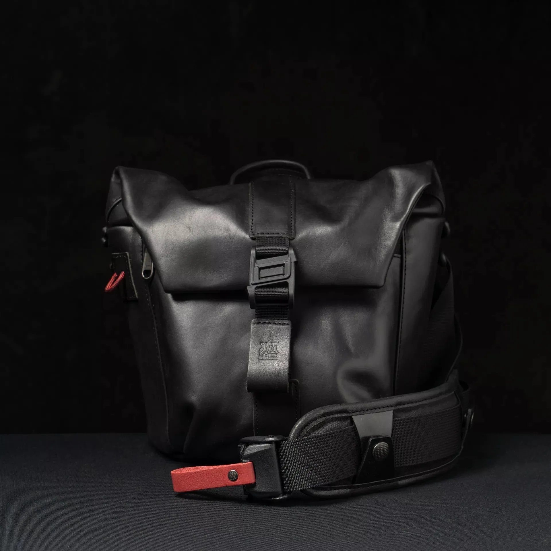 Leather Pilot Travel Camera Bag | 3.5L Upgraded