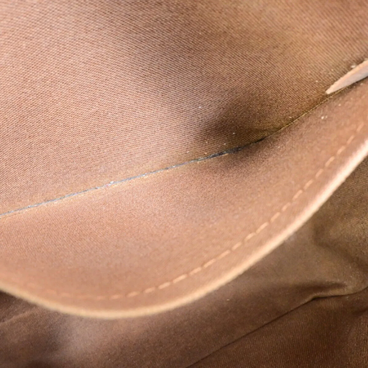 Louis Vuitton  Bosphore Briefcases & Attaches