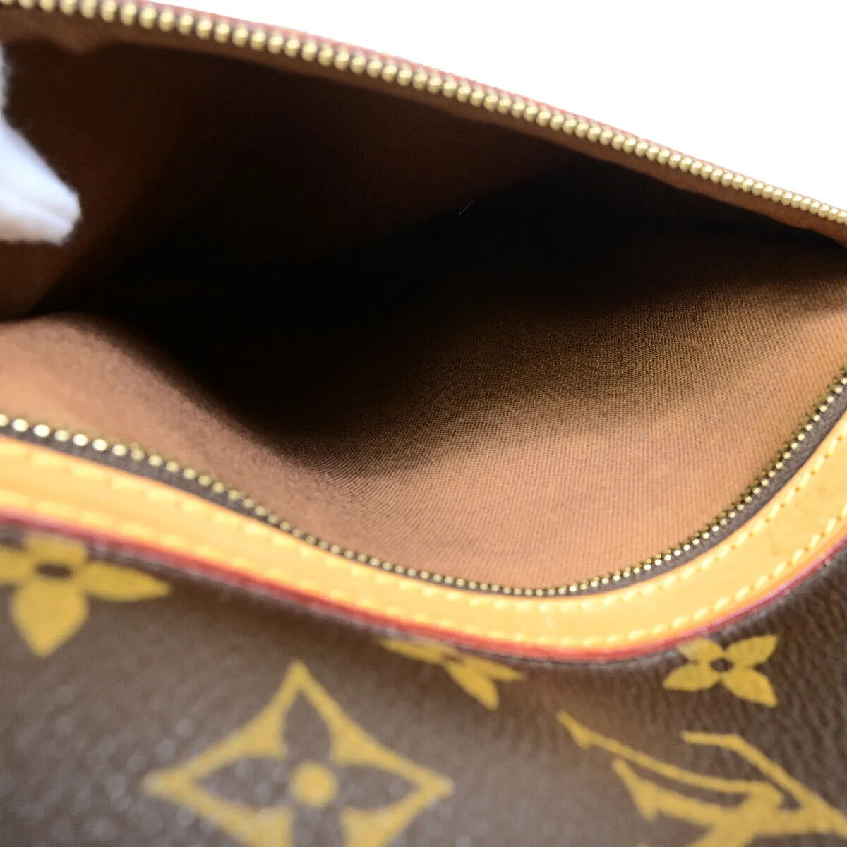 Louis Vuitton  Bosphore Briefcases & Attaches
