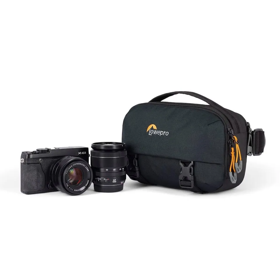 Lowepro LP37457 PWW Trekker Lite HP 100 (Black Noir)