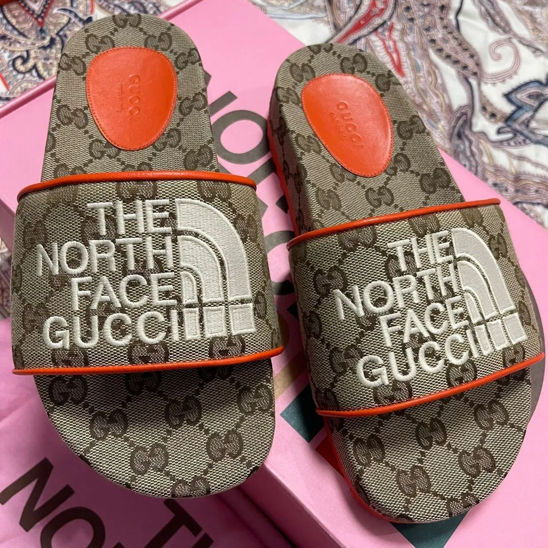 <b>GUCCI x THE NORTH FACE </b> <br>GG Slides 37