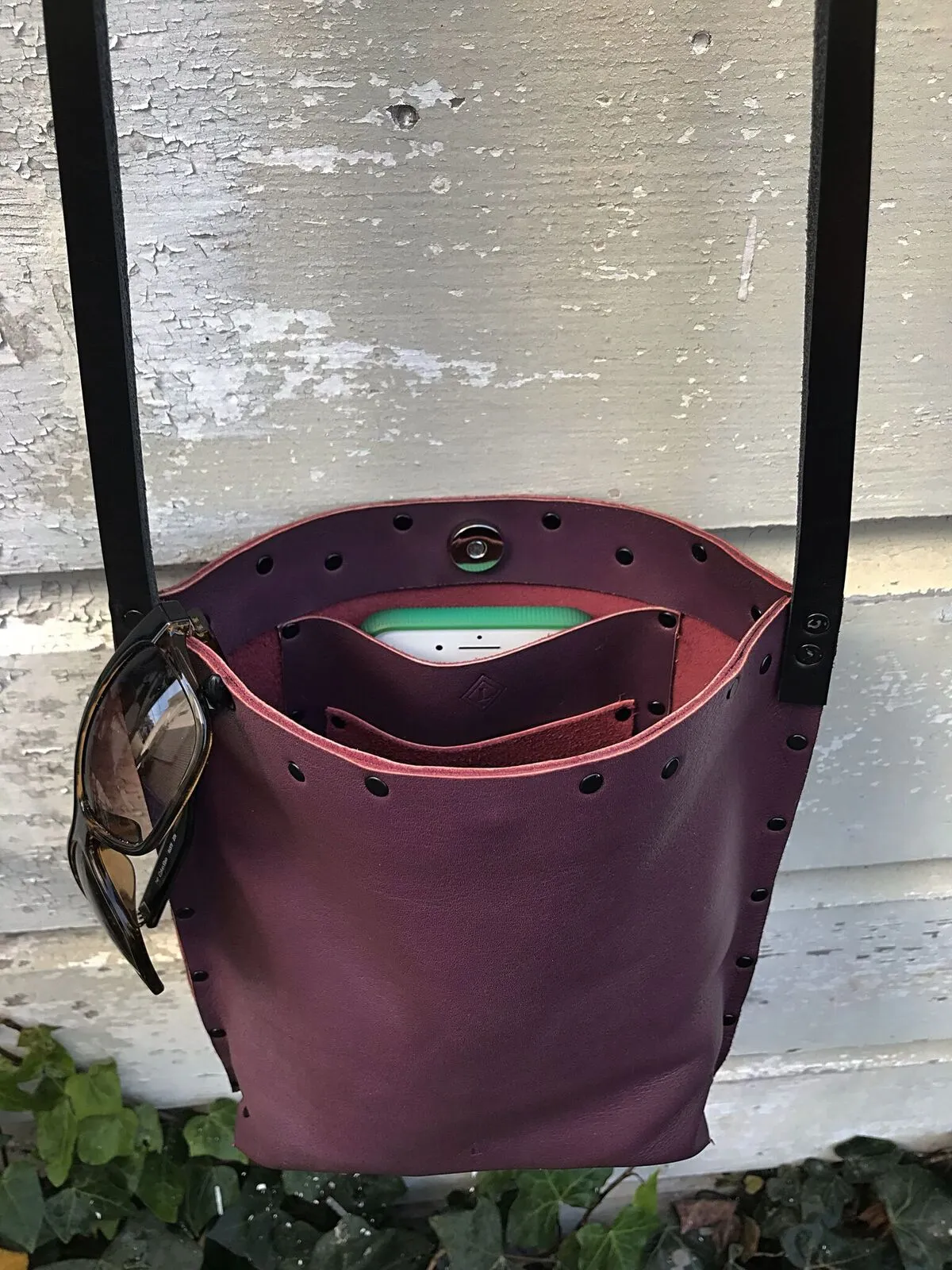 Plum Urban Crossbody, Medium