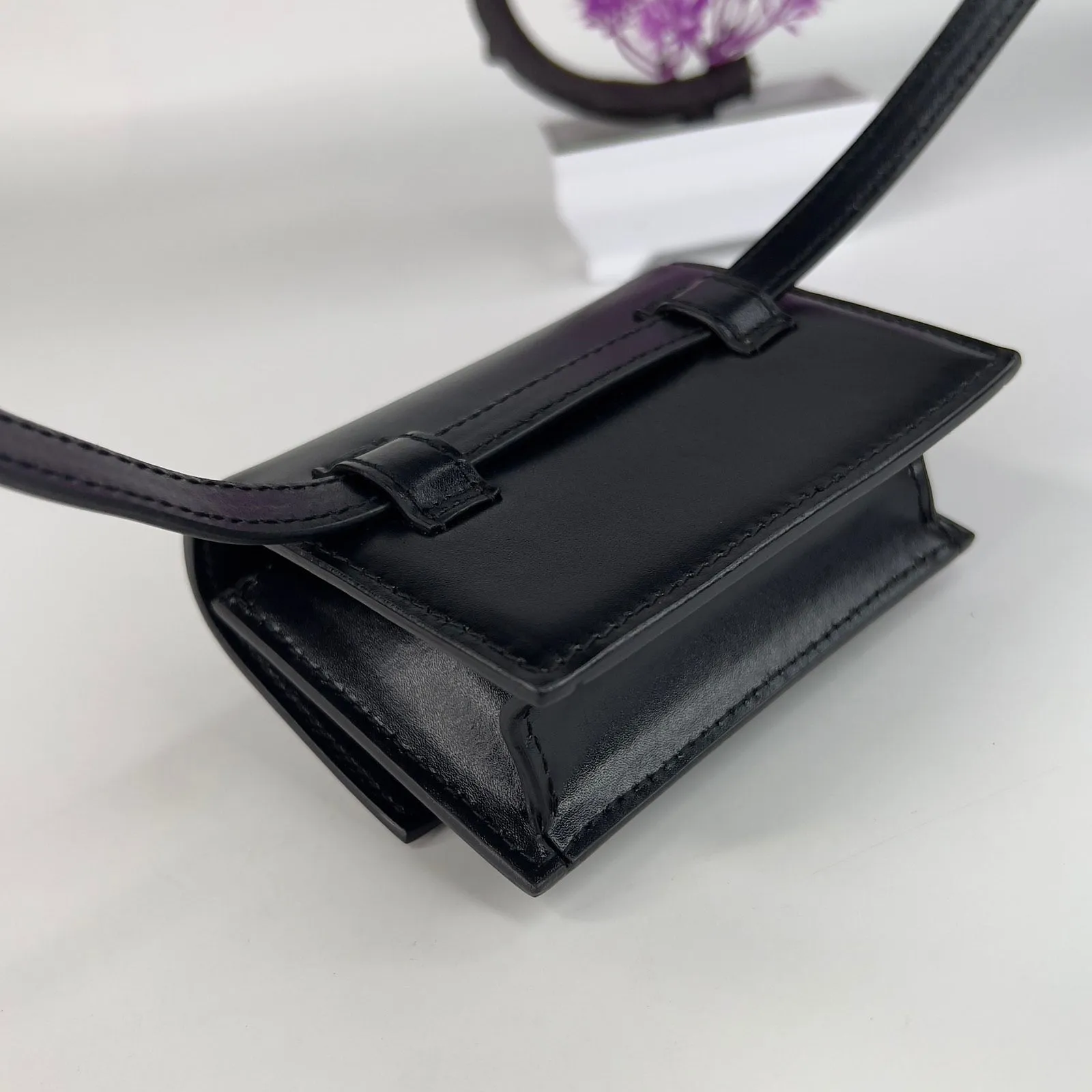 Sharp Belt Bag