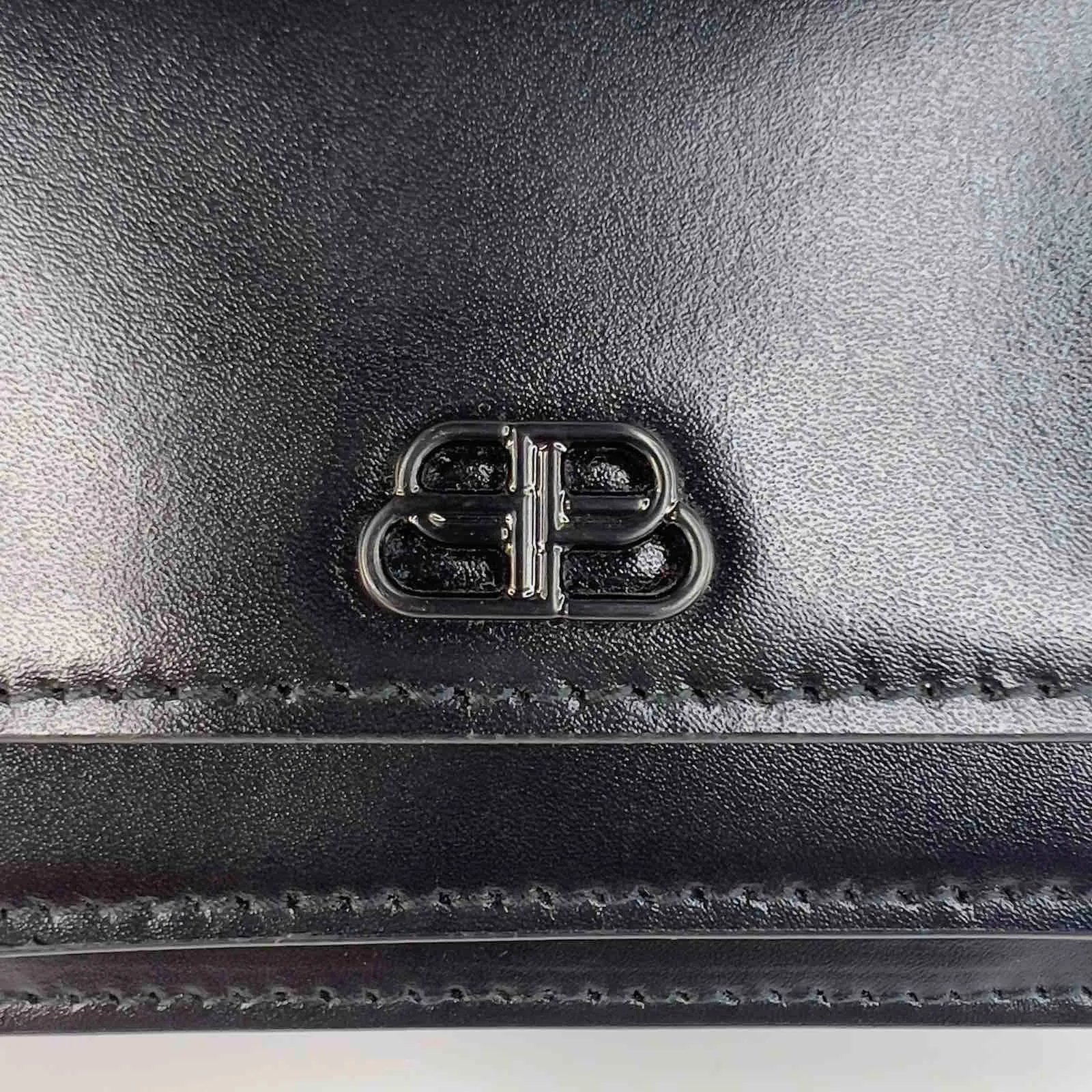 Sharp Belt Bag