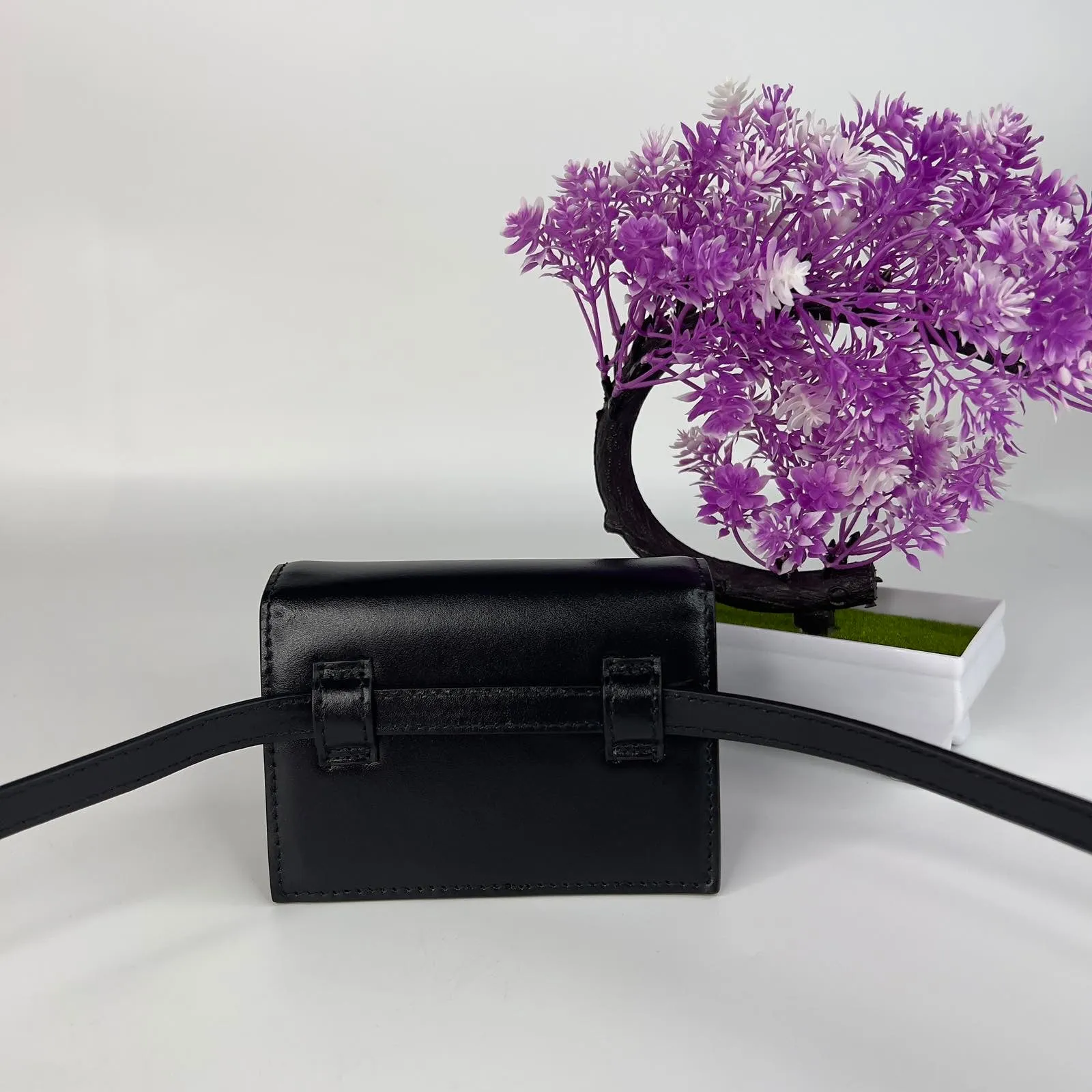 Sharp Belt Bag