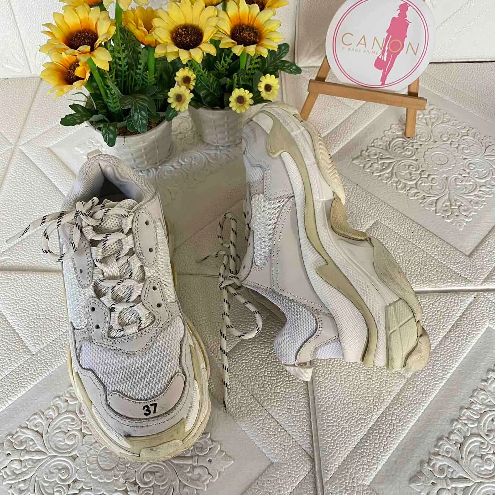 Triple S Sneaker