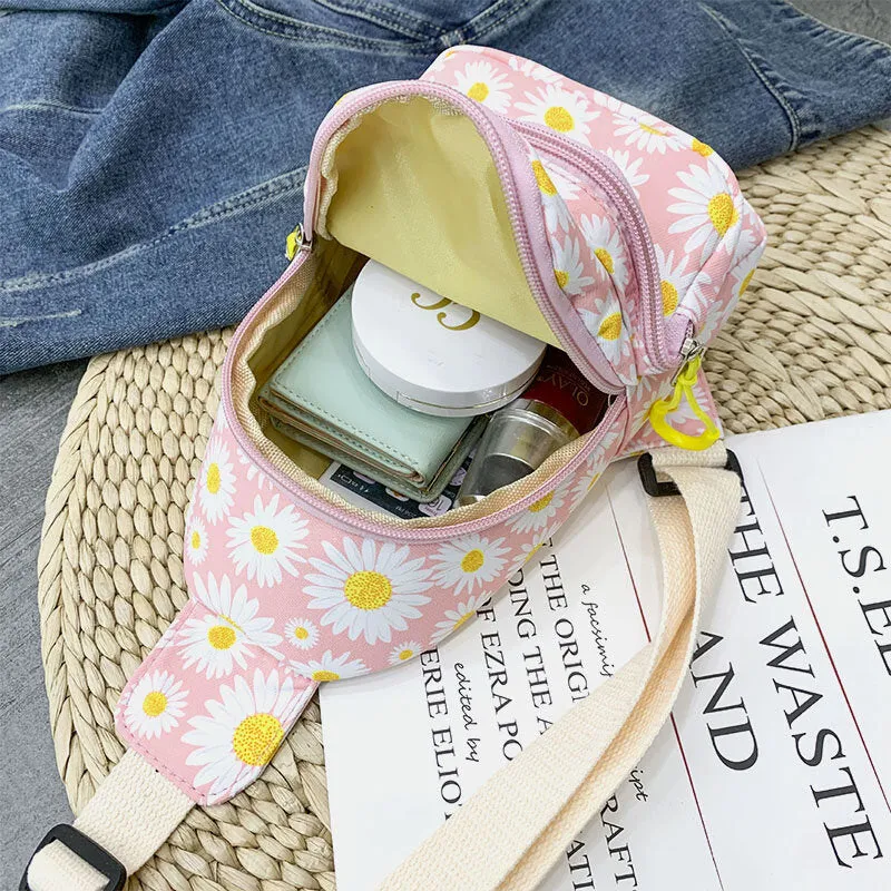 Women Daisy Printed Casual Chest Bag Crossbody
